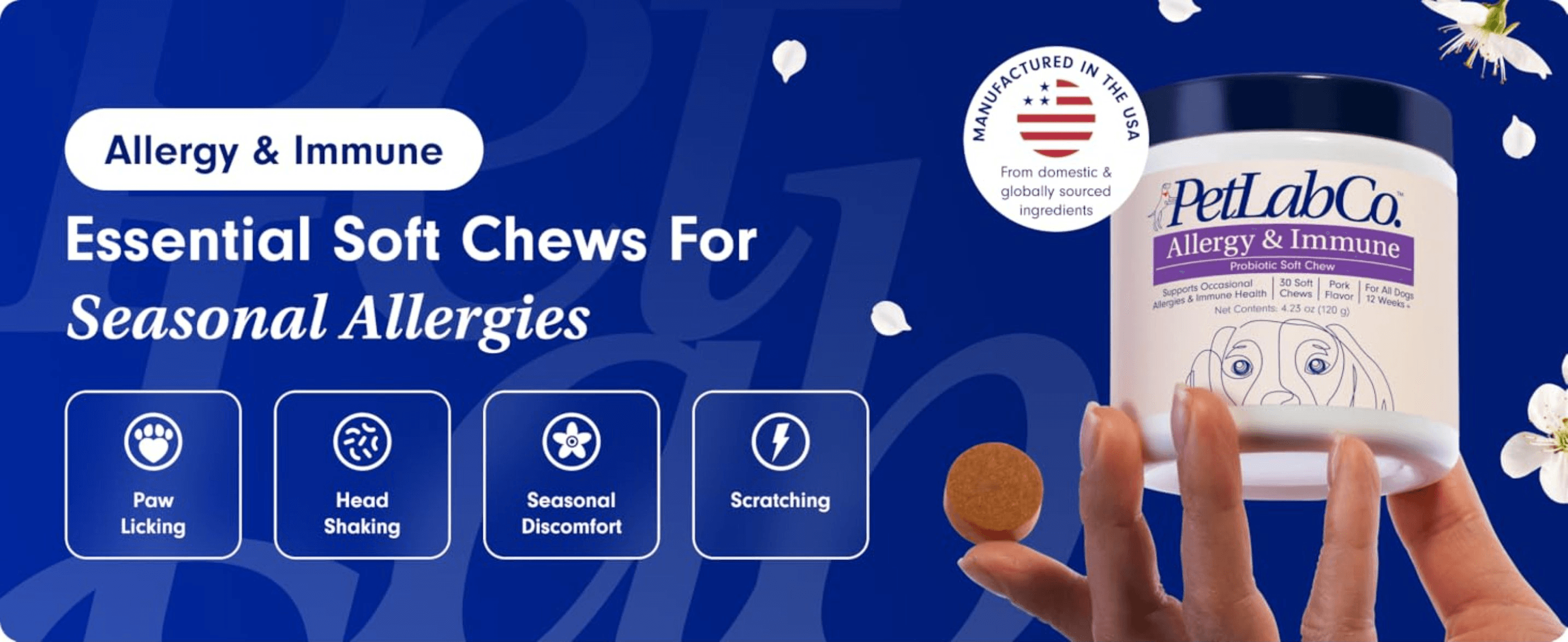 Lists four allergy symptoms the chews target, so shoppers see at a glance that the product fits their dog's problem.