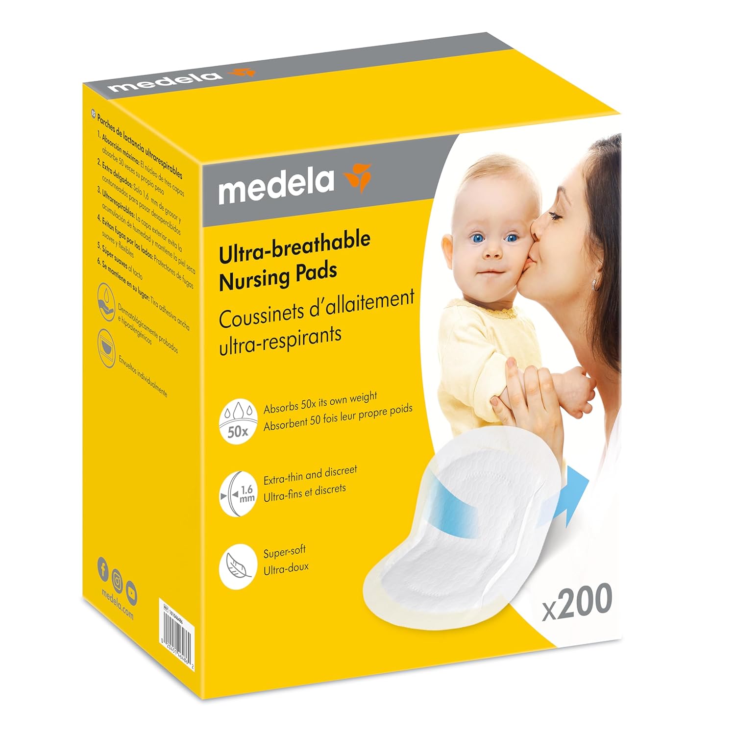 Showcases the product packaging and highlights key features of the nursing pads to inform potential buyers.