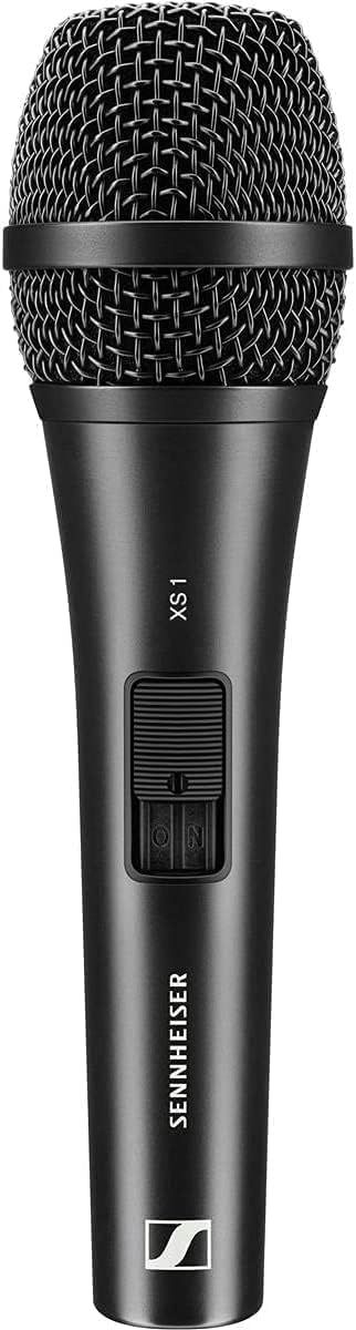 Displays the core product clearly on a white background to help shoppers quickly identify the microphone being sold and comply with platform requirements.