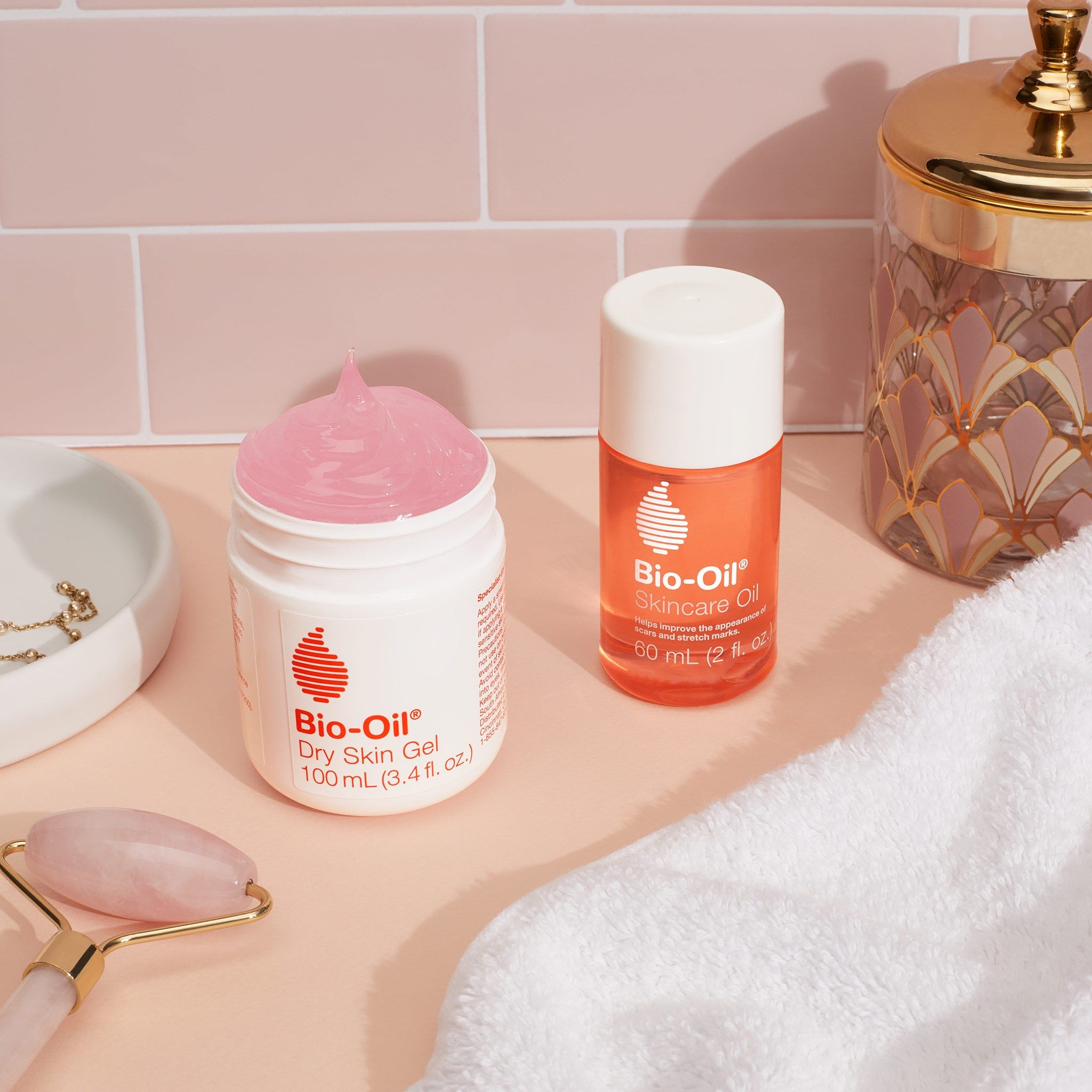 Bio-Oil 1: Lifestyle Images