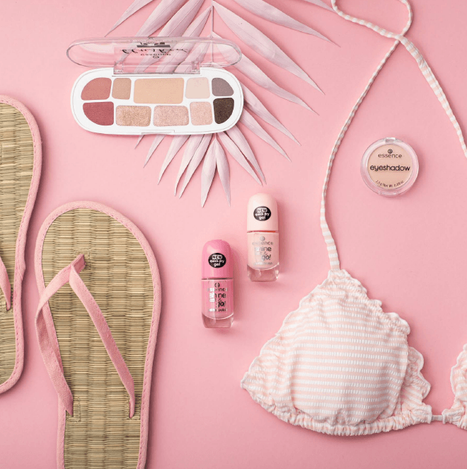 Essence Cosmetics 3: Lifestyle Images