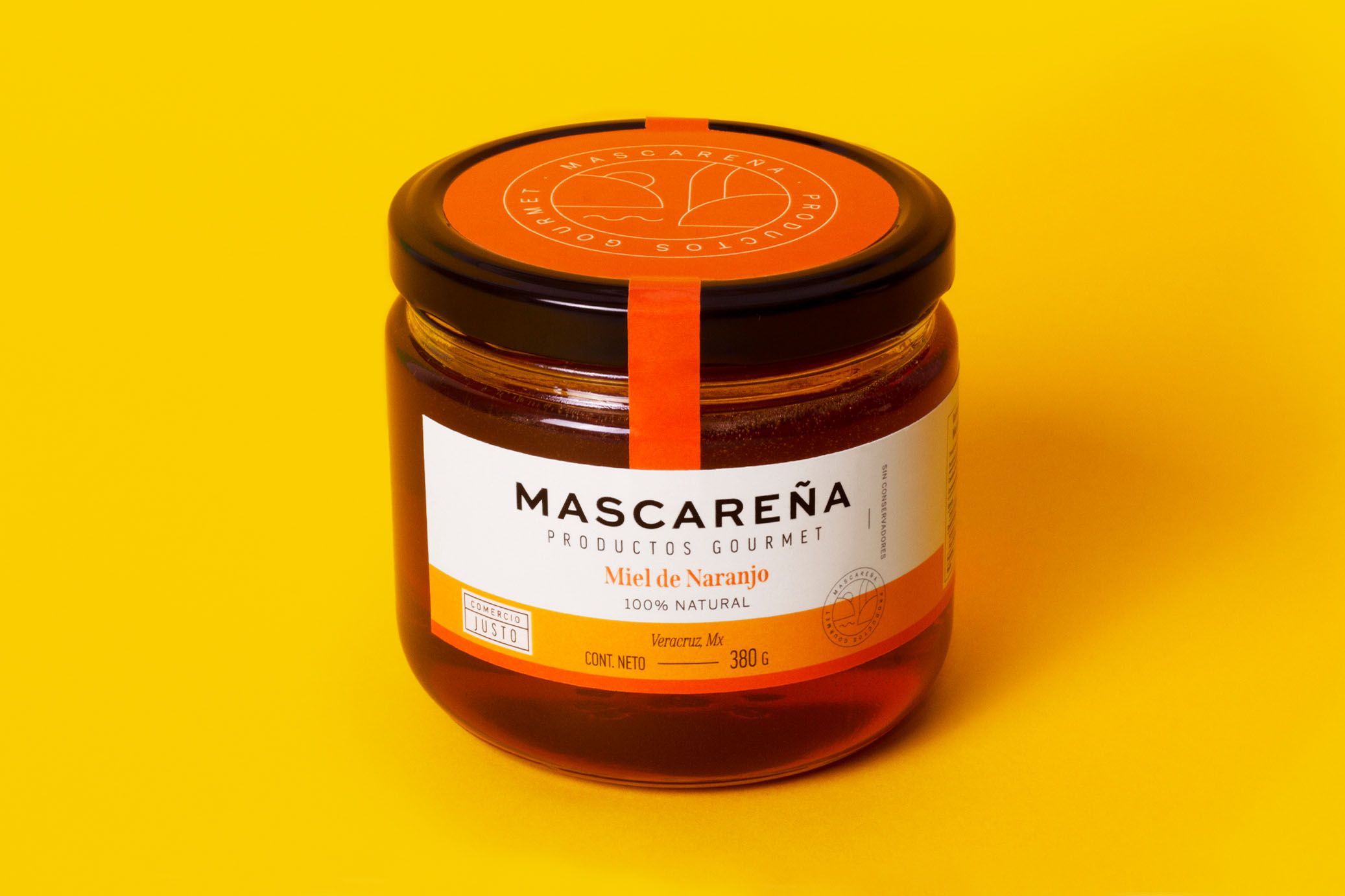 Mascareña 13: Lifestyle Images
