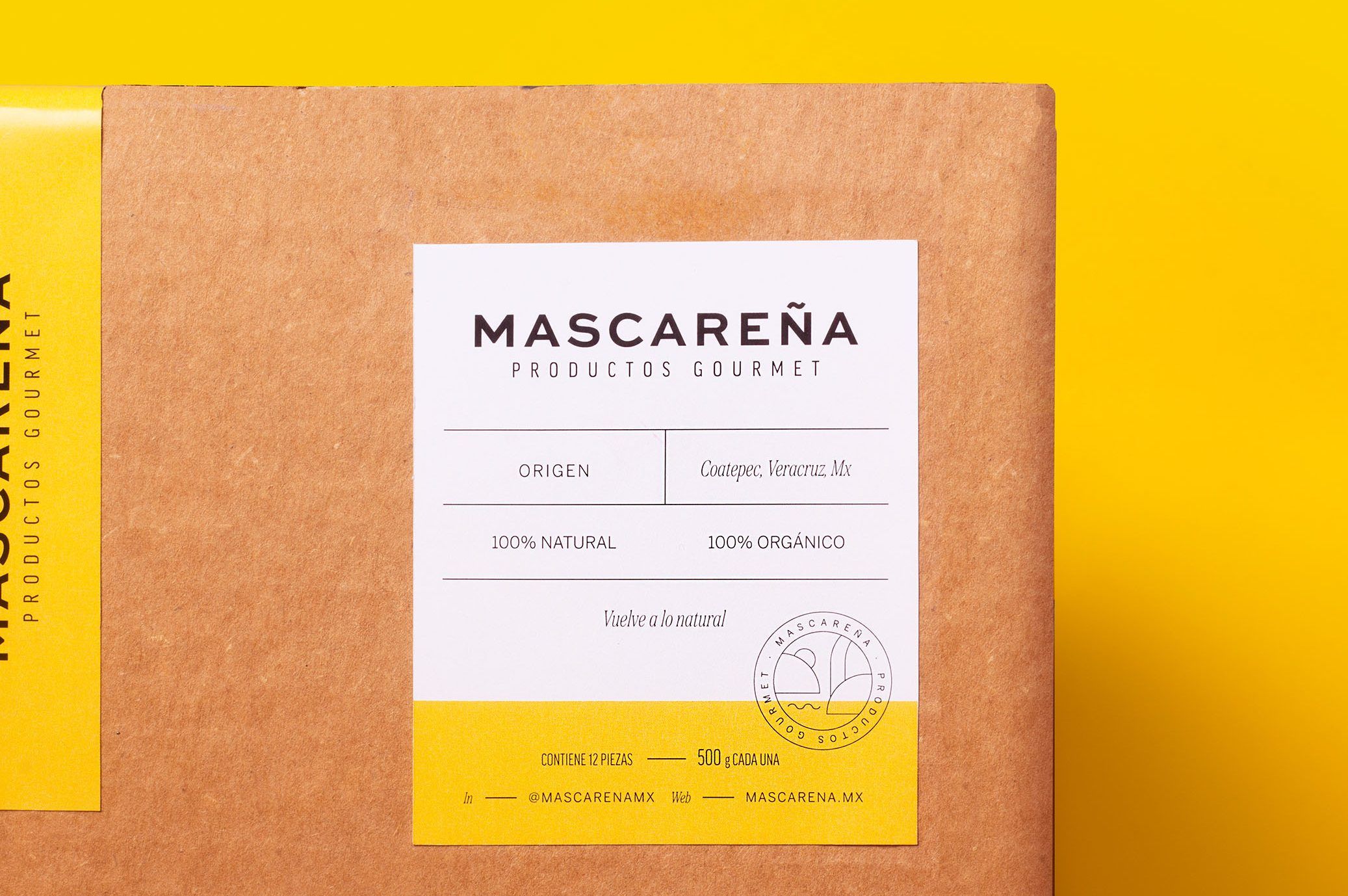 Mascareña 19: Lifestyle Images