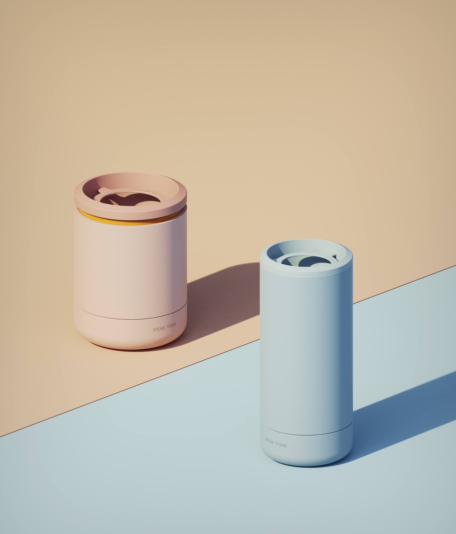 Mole Vase 7: Lifestyle Images