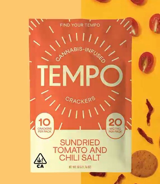 Tempo Crackers 28: Lifestyle Images