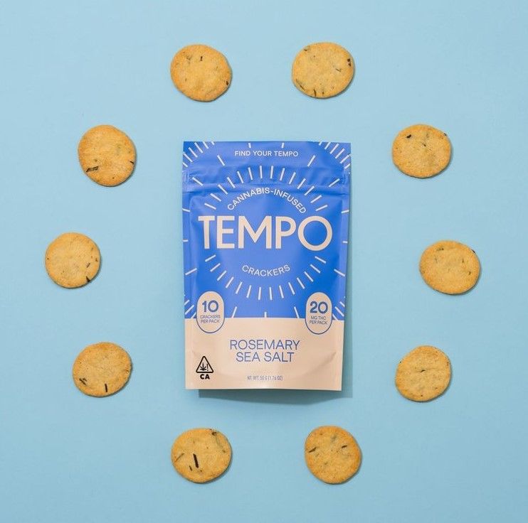 Tempo Crackers 34: Lifestyle Images