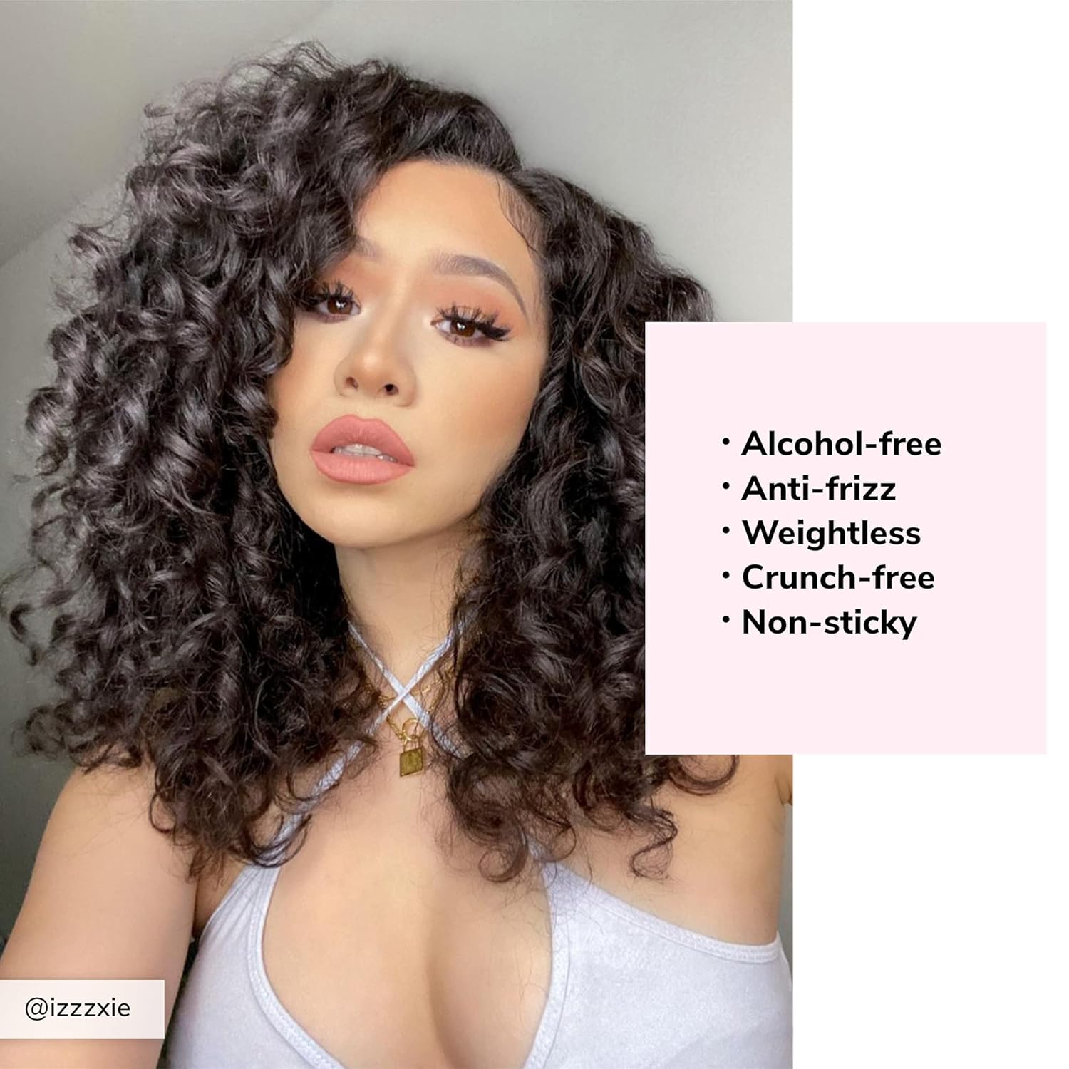 Highlights multiple beneficial features of a hair product, likely to appeal to customers looking for a non-drying, lightweight styling solution.