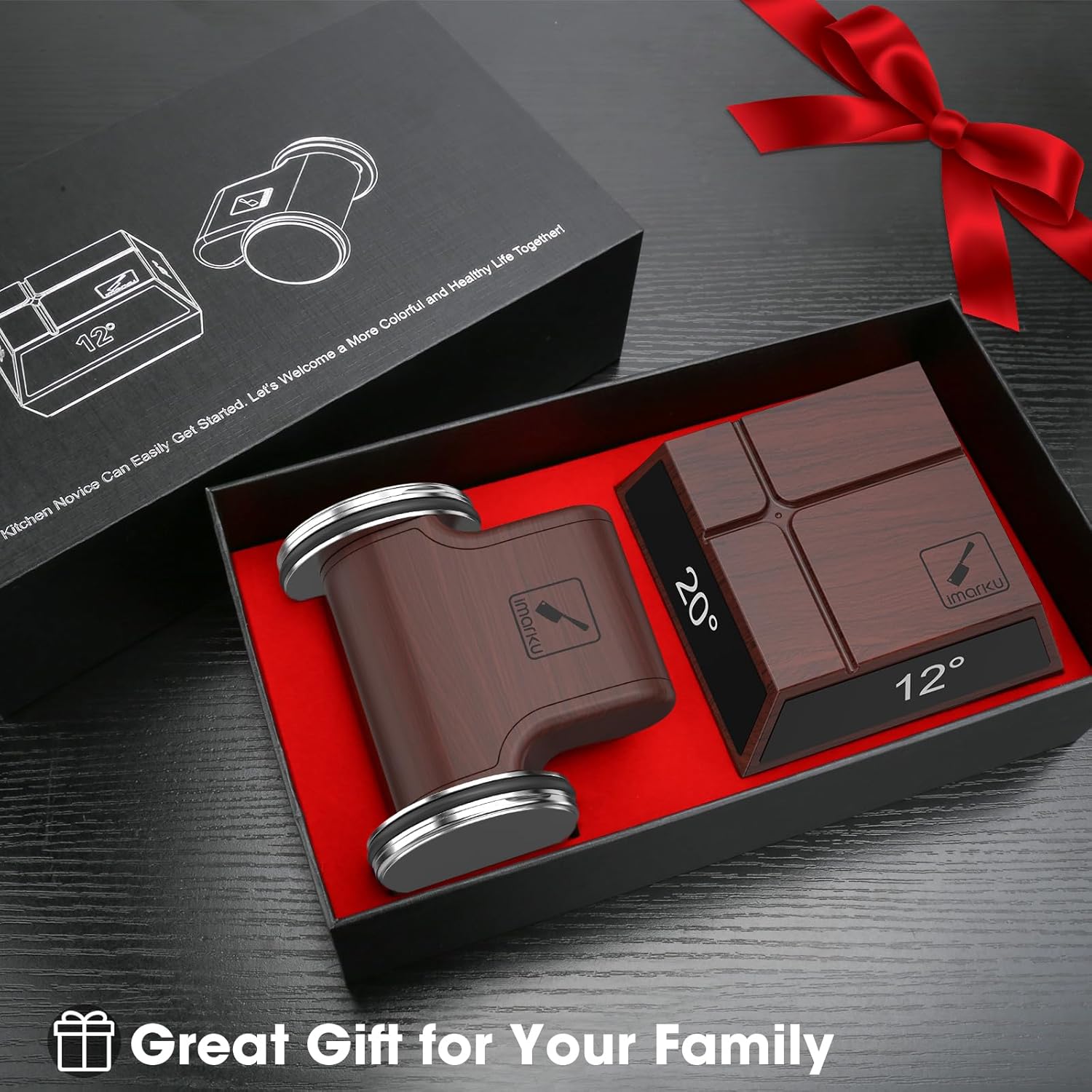 Shows the complete set of kitchen measurement tools included in the gift box, highlighting the value and usefulness of the product bundle. Presents the product as an ideal gift option, with festive…