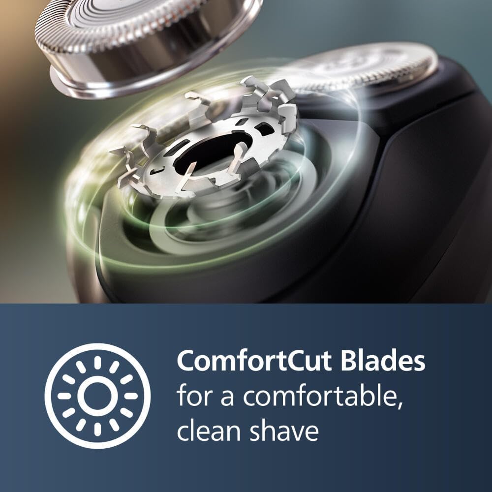 Highlights the product's ComfortCut Blades feature to emphasize a comfortable and clean shaving experience.