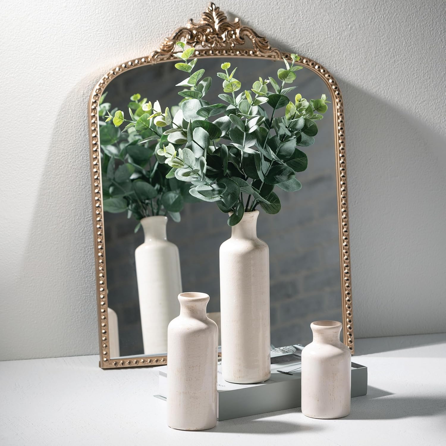 Showcases how the product can be used to create an elegant and stylish home environment.