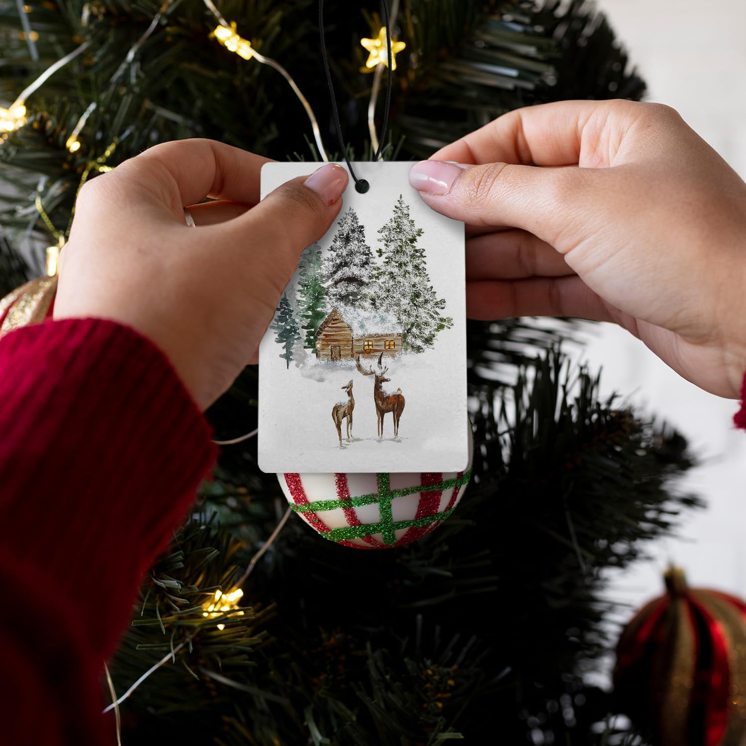 Showcases a festive Christmas ornament to appeal to holiday shoppers and create a seasonal connection.
