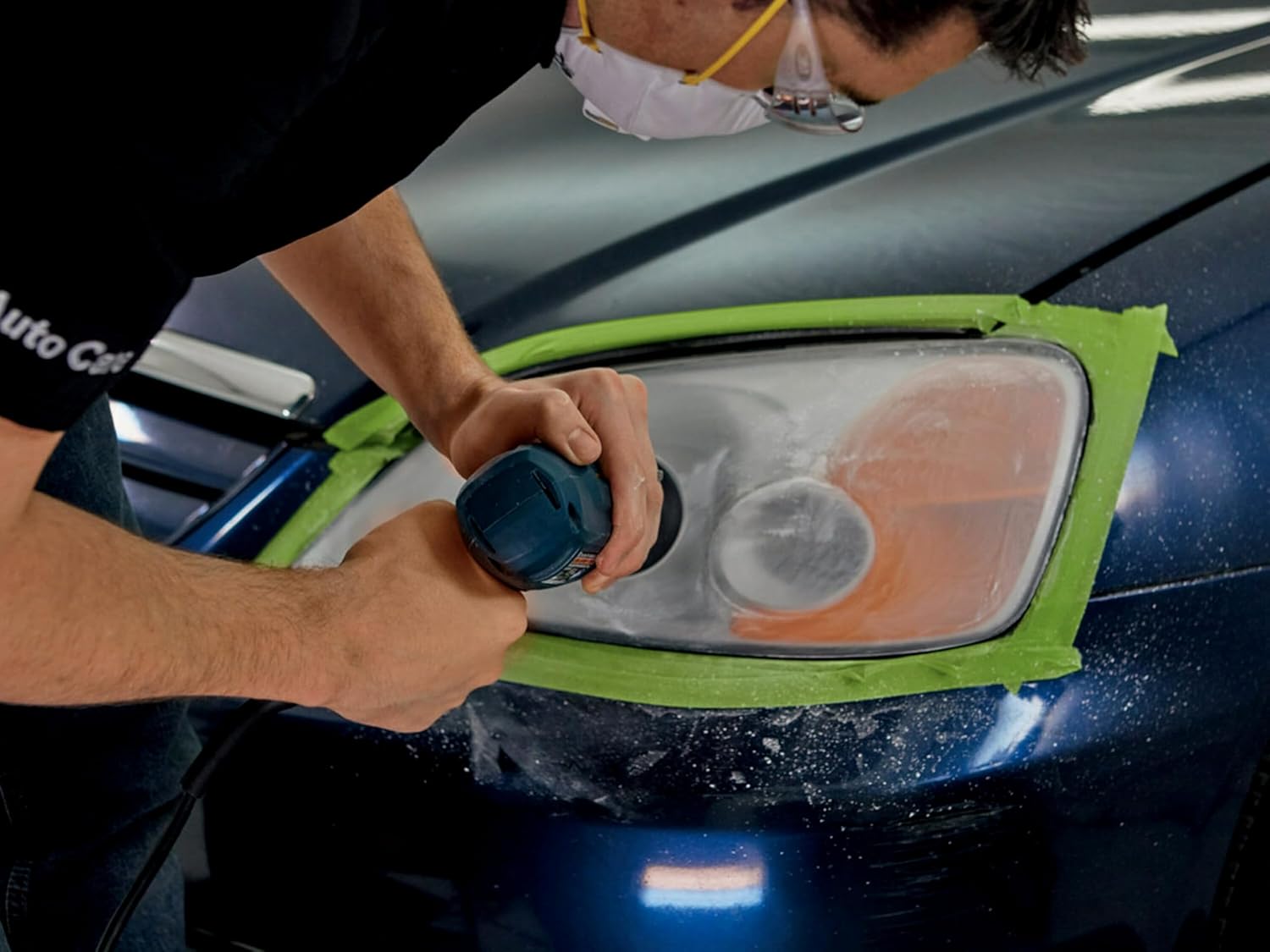 Demonstrates the process of restoring foggy headlights, showing the product in use to improve car maintenance.