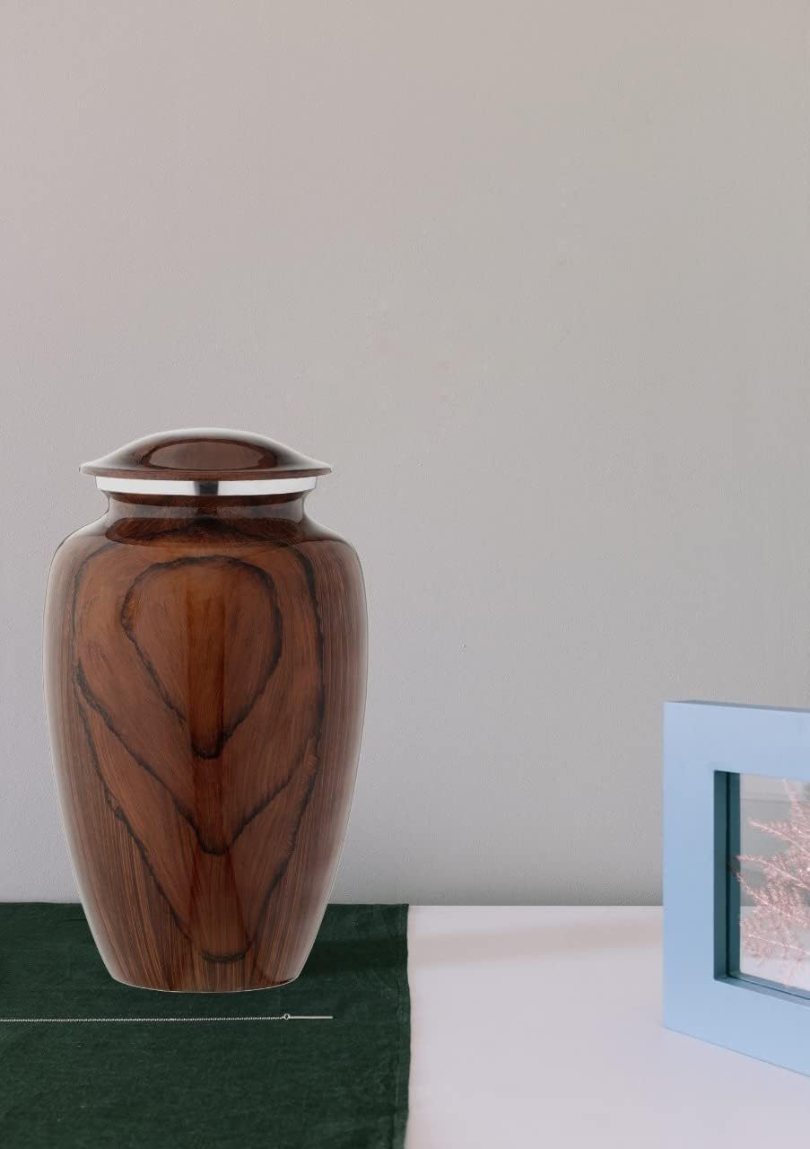 Showcases the high-quality wood grain finish of the urn to emphasize its craftsmanship and elegance.