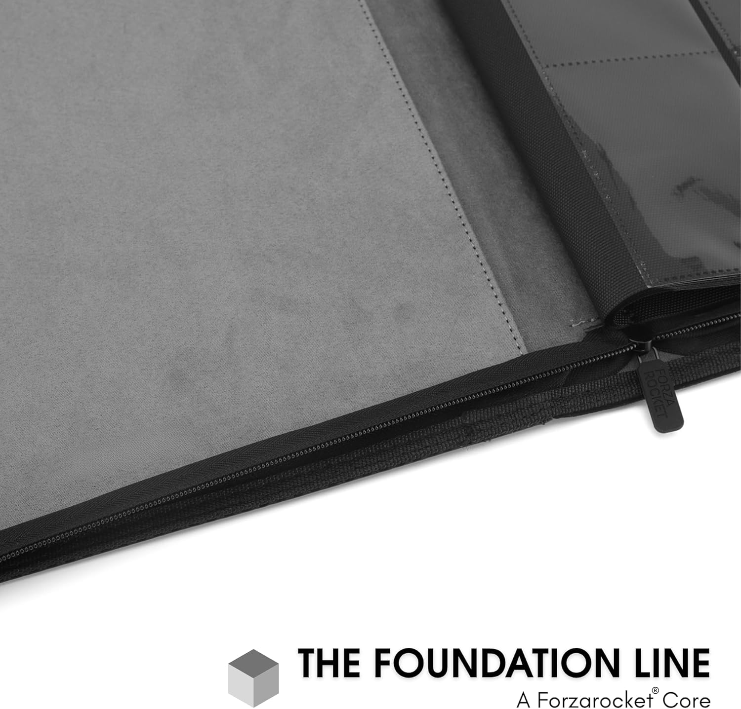 Highlights the product's zipper closure feature, emphasizing secure and easy access to contents.