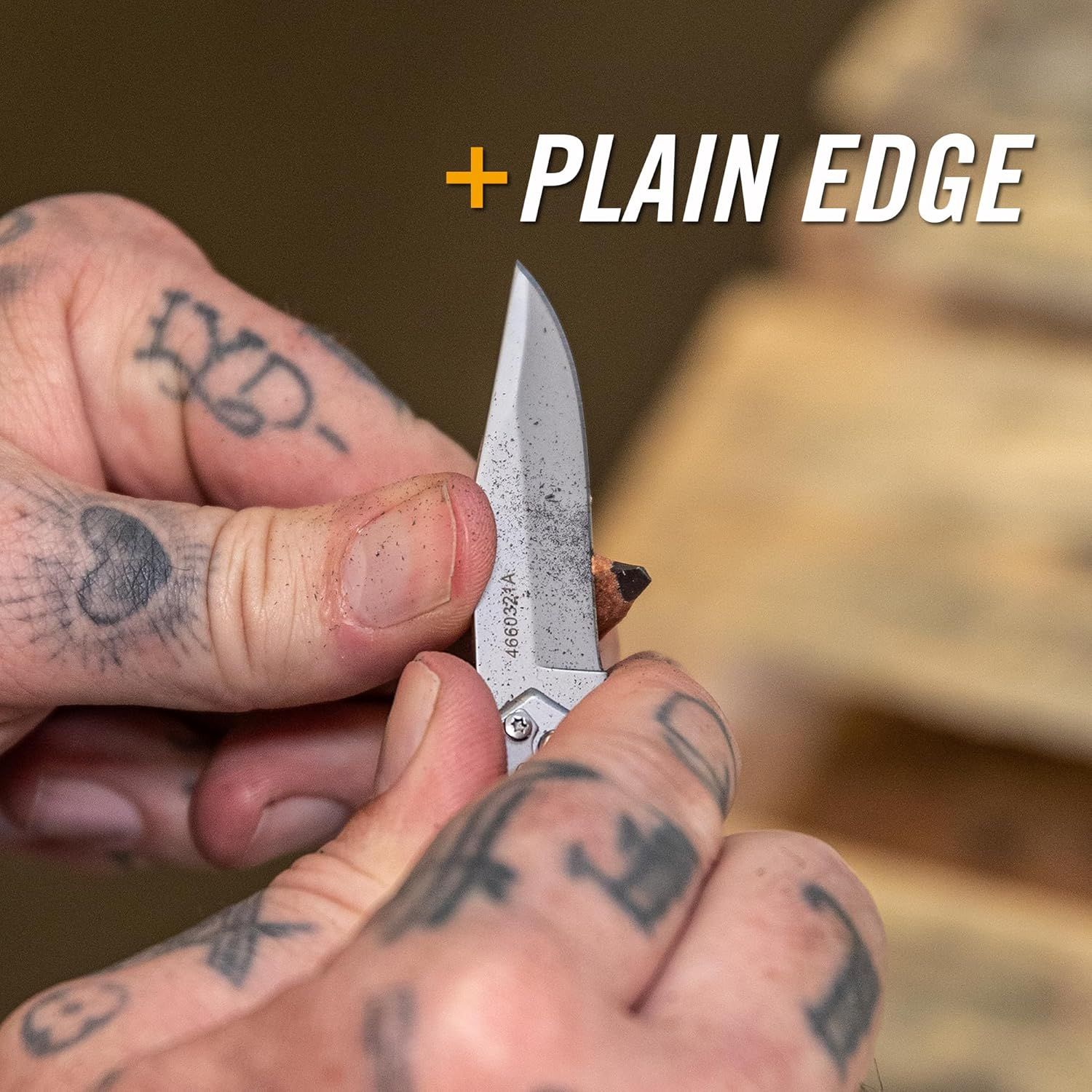 Highlights the plain edge blade design of the knife to inform shoppers about this specific blade type feature. Communicates the plain edge blade feature as a…