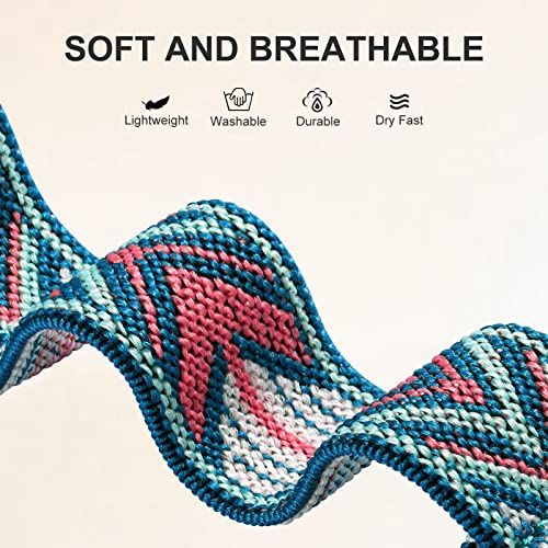 Communicates multiple material benefits of the product to reassure shoppers about its comfort, ease of care, durability, and quick-drying properties.