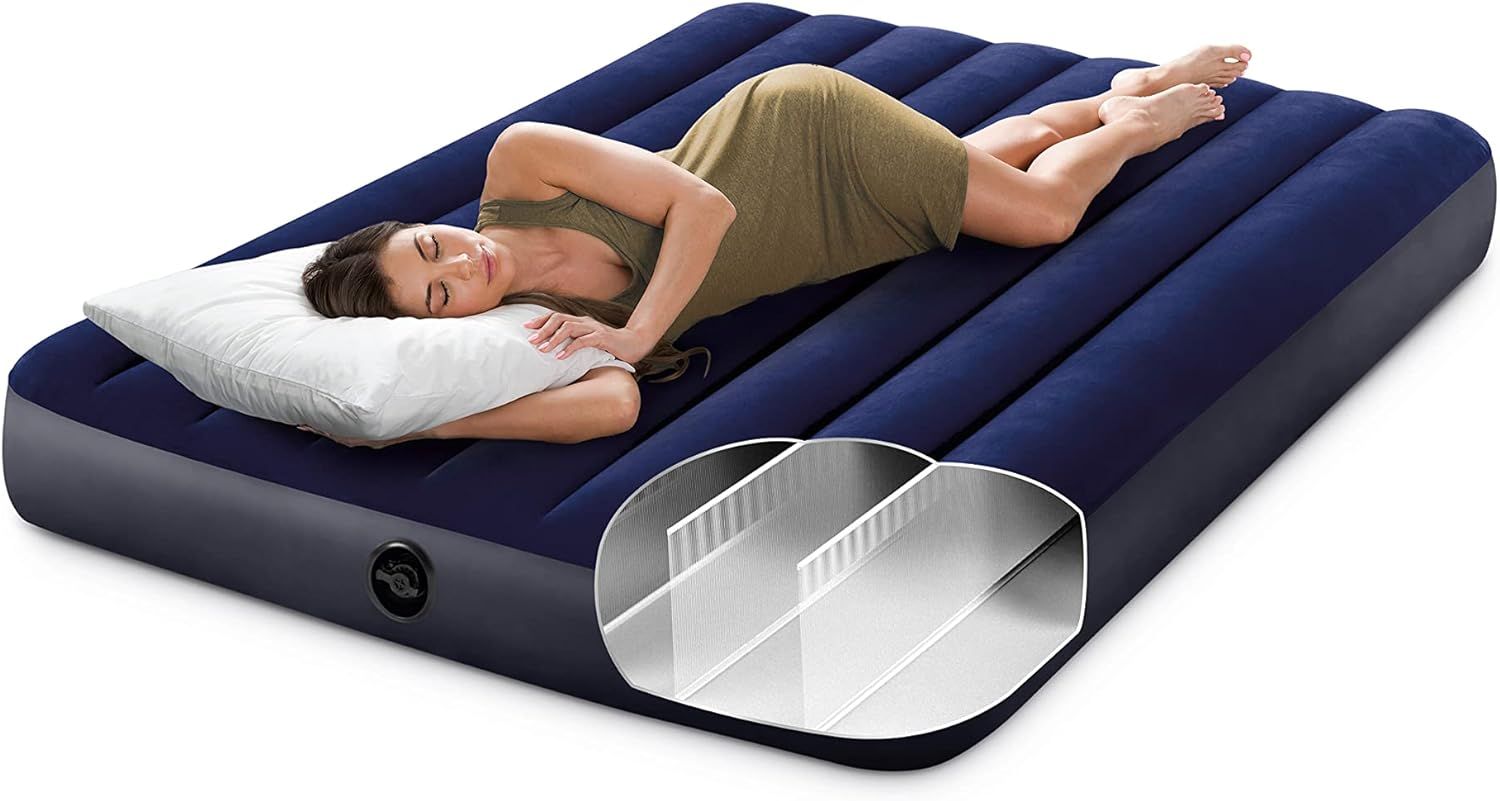 Shows the internal wave beam construction of the air mattress to communicate structural support and durability, reassuring shoppers about the quality of the…