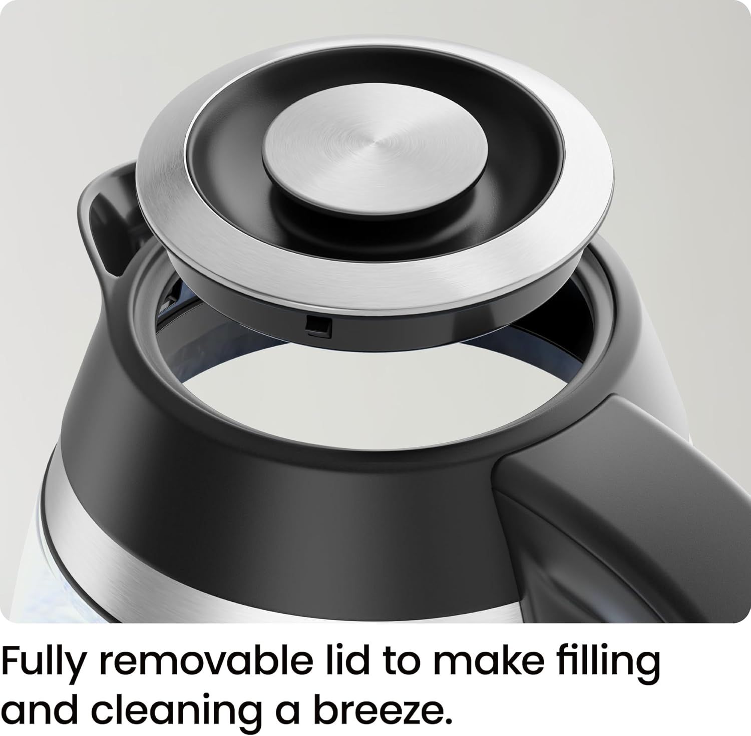 Highlights the fully removable lid feature to reassure shoppers that filling and cleaning the product is convenient and hassle-free.