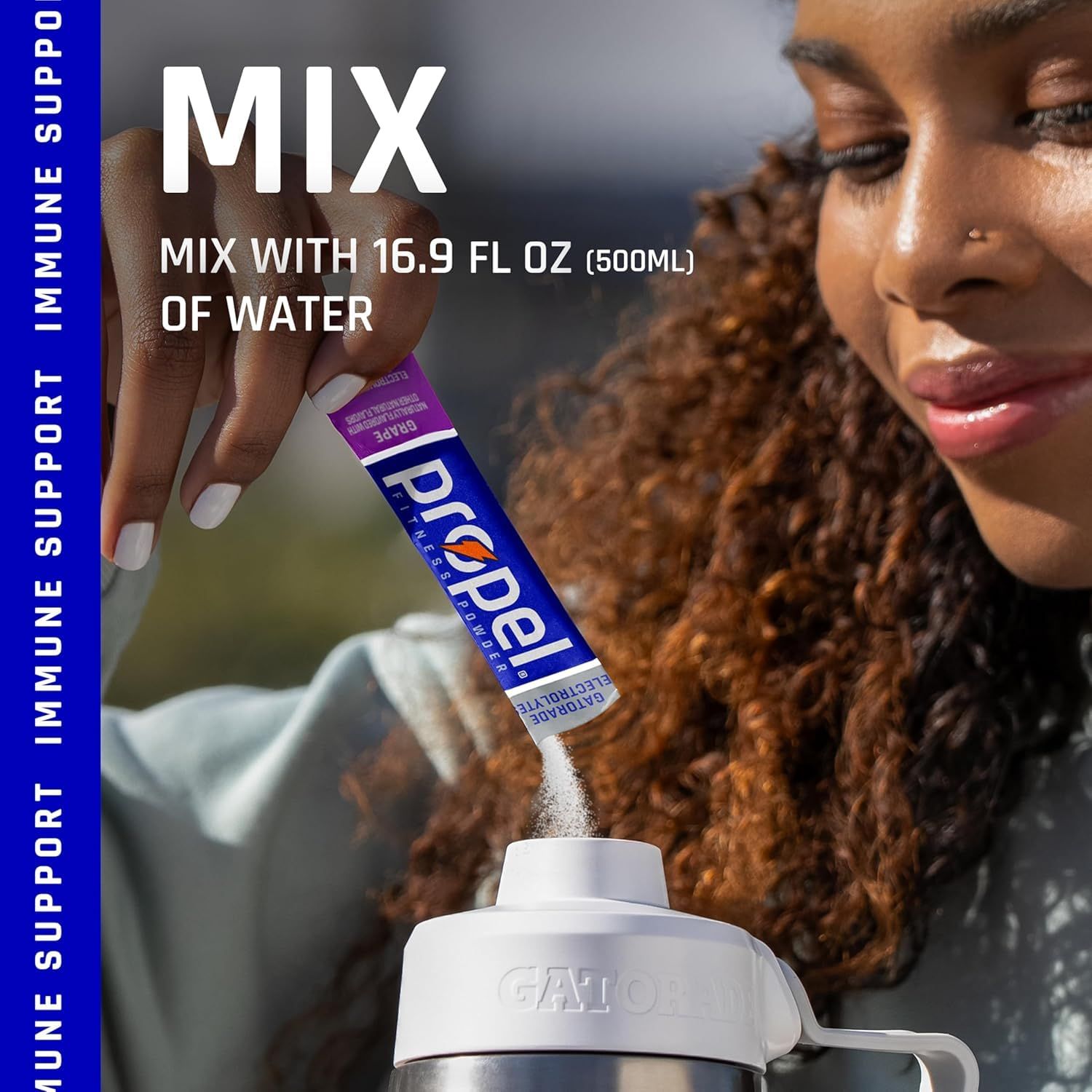 Demonstrates how to prepare the product by mixing it with the specified amount of water, providing clear usage instructions to ensure proper preparation. Communicates the simple preparation process…
