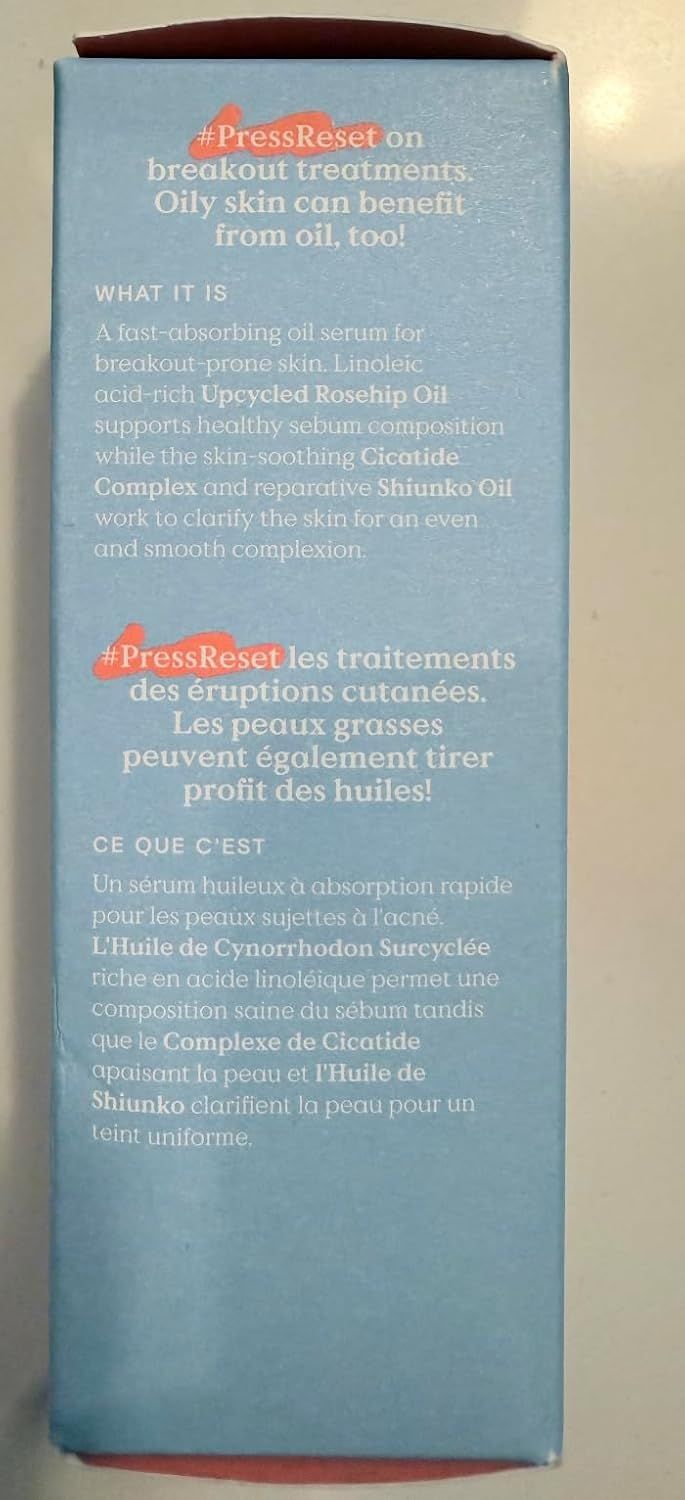 Communicates multiple key ingredients and their specific benefits for breakout-prone skin, reassuring shoppers about the product's formulation and effectiveness for oily skin.