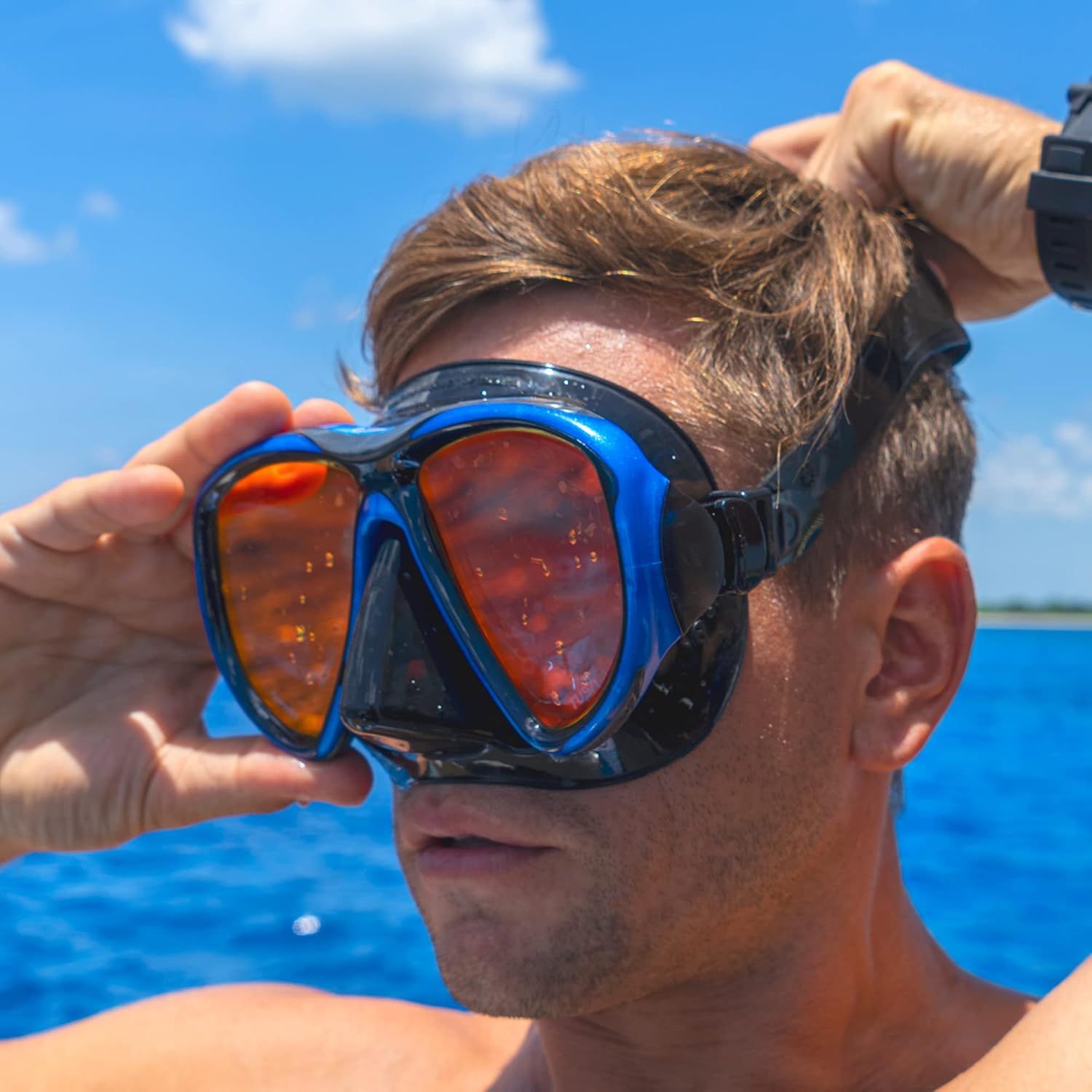 Demonstrates the product in a real-world water environment to show shoppers how the diving mask looks and functions during actual use.