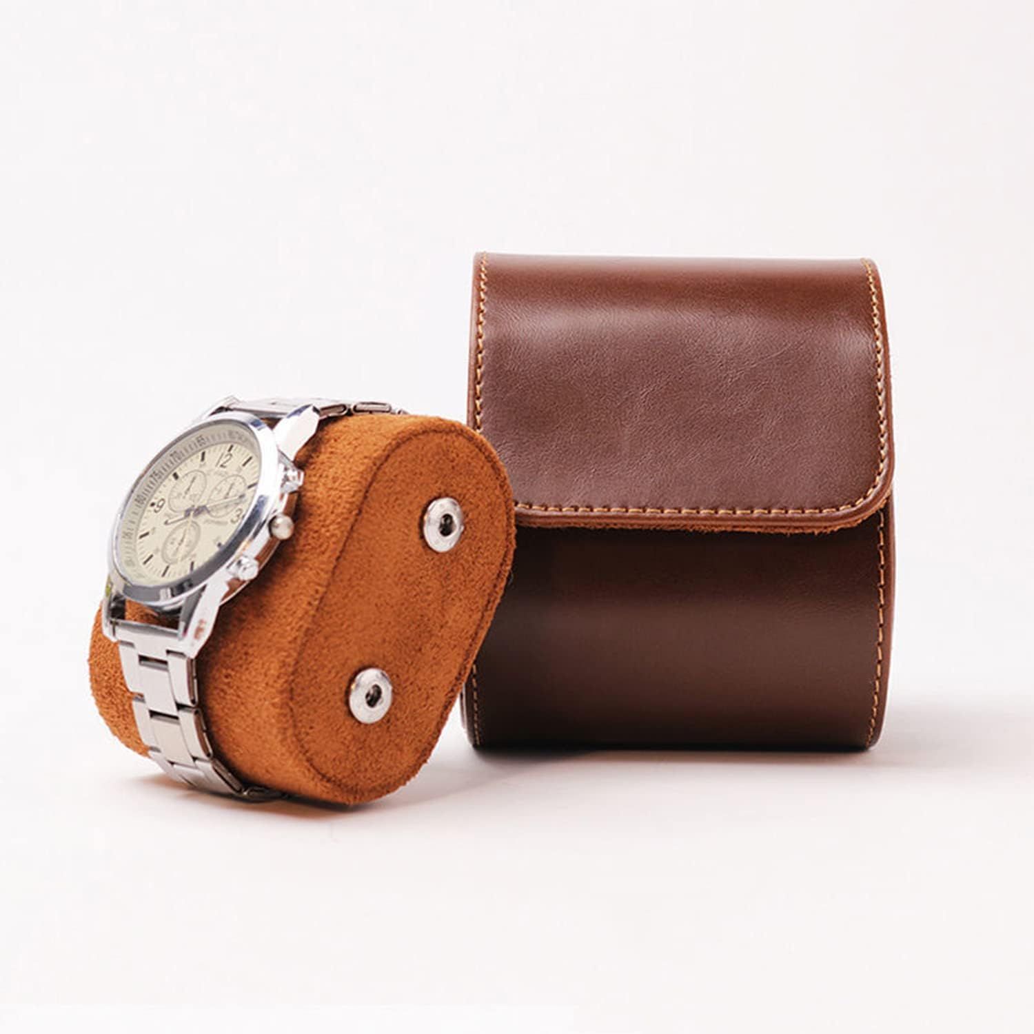 Shows the customer everything included in the purchase: a watch with a leather protective case and a storage pouch, demonstrating the complete value of the bundle.