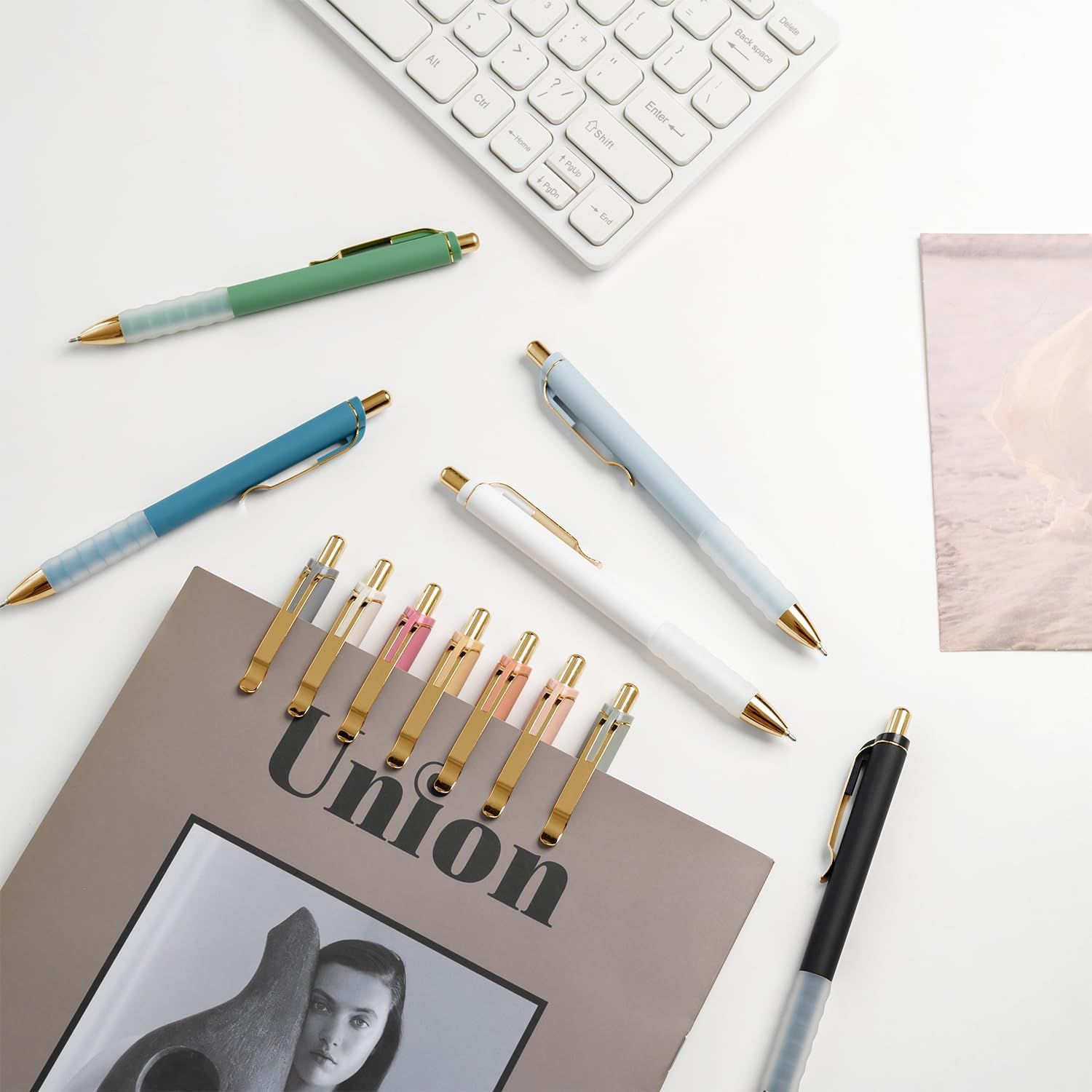 Displays the brand's full pen collection in multiple color options to help shoppers understand the variety available and choose their preferred style.