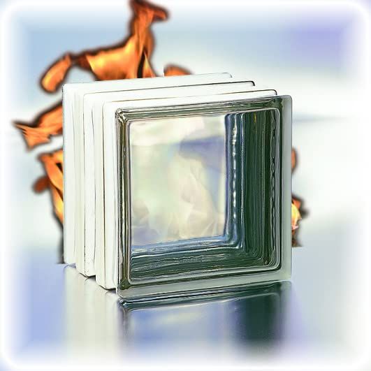 Provides a clean, catalog-style view of the product without distractions, allowing shoppers to see the product clearly.