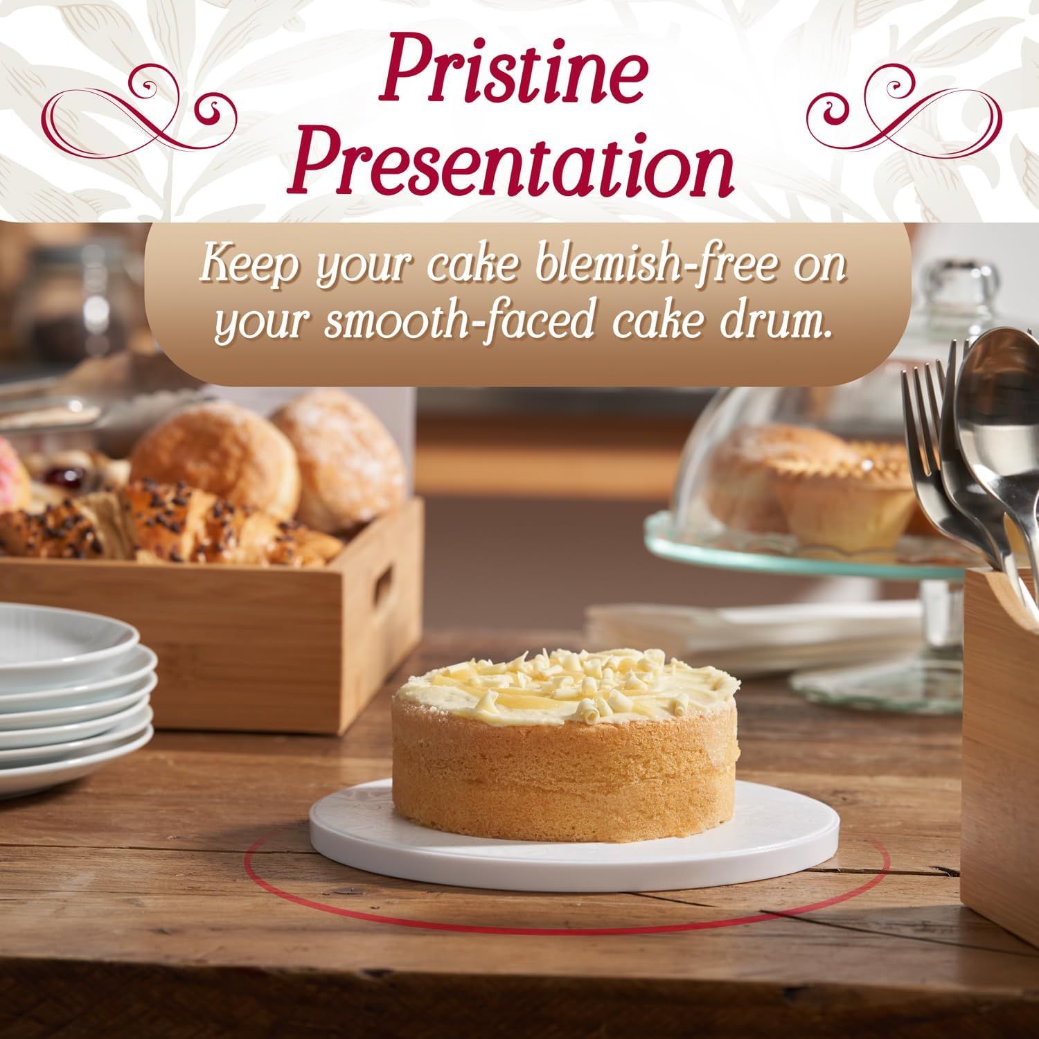 Highlights the smooth-faced surface benefit that keeps cakes looking pristine and blemish-free, appealing to shoppers who value professional presentation.