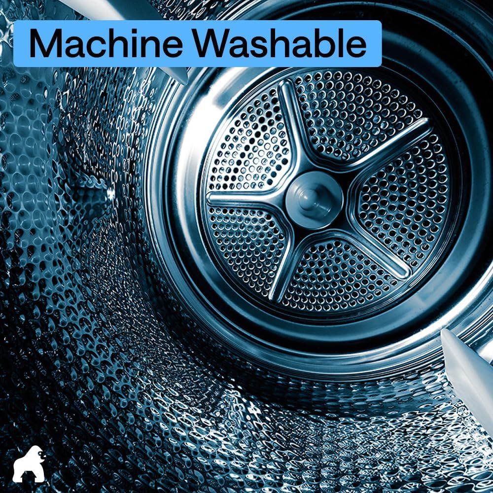 Communicates the ease of cleaning by showing the mat is machine washable, providing convenience and low-maintenance reassurance.