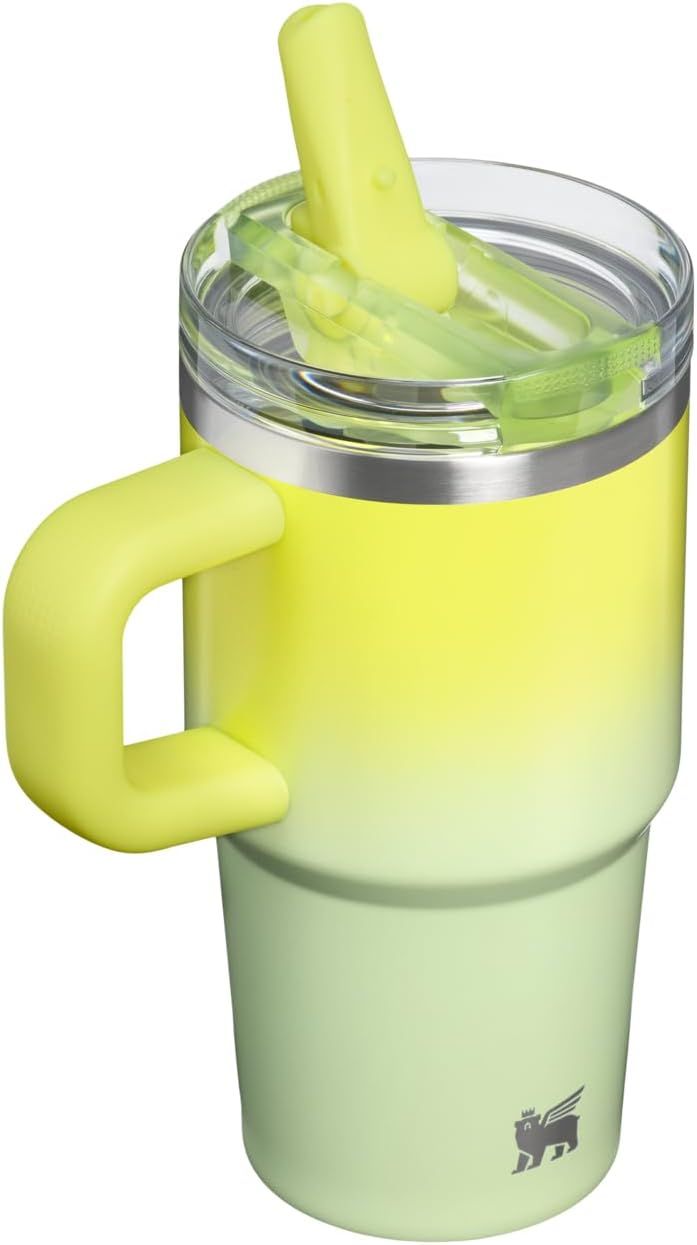 Shows the complete tumbler from a different angle to give shoppers a clear view of the product shape and color.