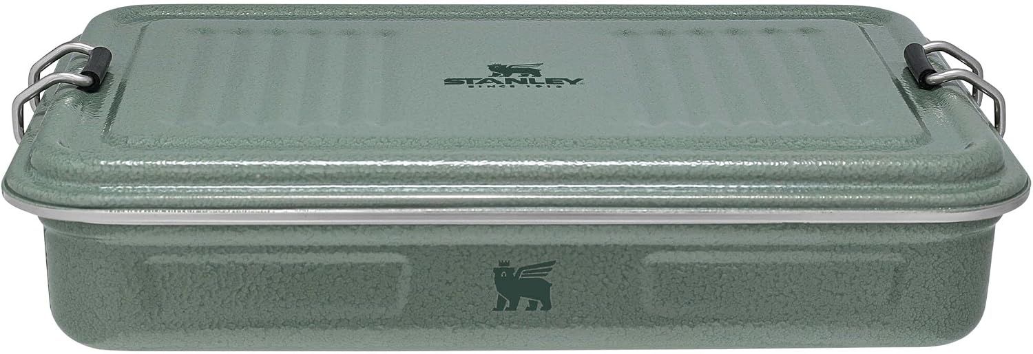 Displays the product from a top-down angle on a white background to show the lid design and handles.