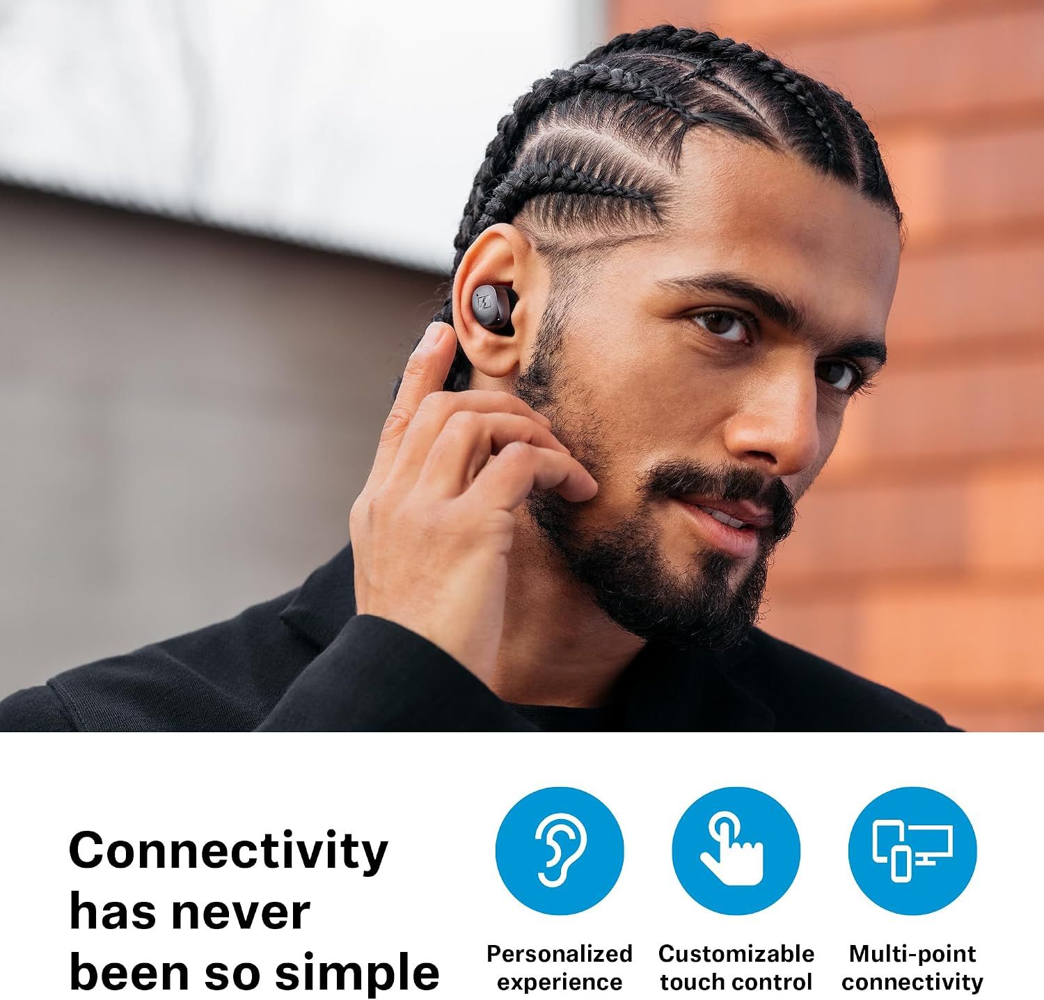 Lists three everyday usability benefits under a headline about simple connectivity to reassure shoppers the earbuds are easy to use and pair with several devices.