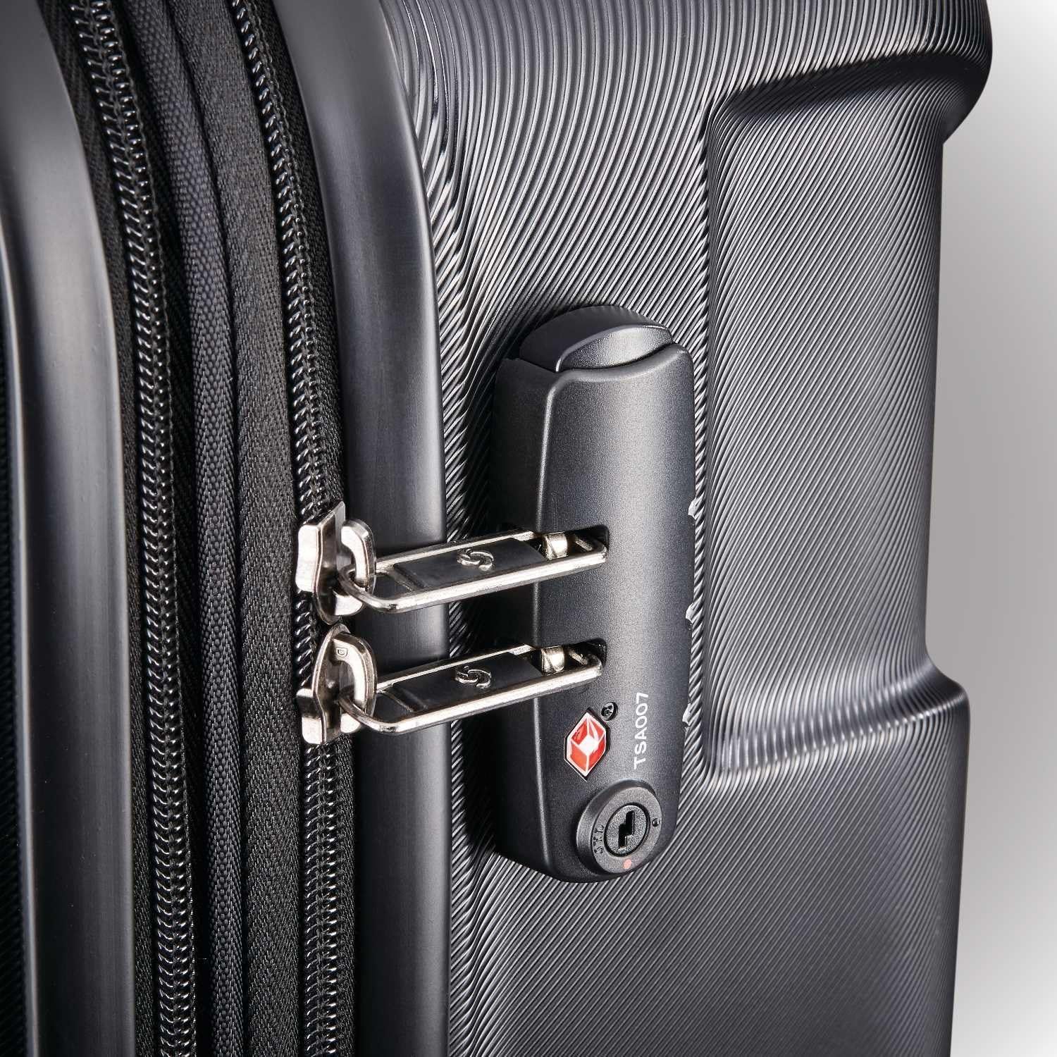 Built-in TSA lock lets airport security inspect the bag without breaking the lock.