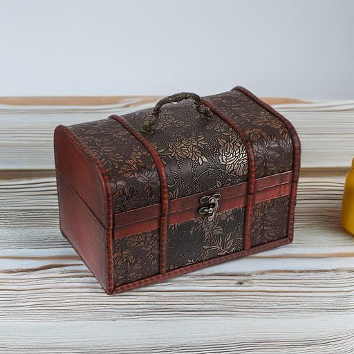 A single styled photo highlights the vintage look and sturdy latch and handle.