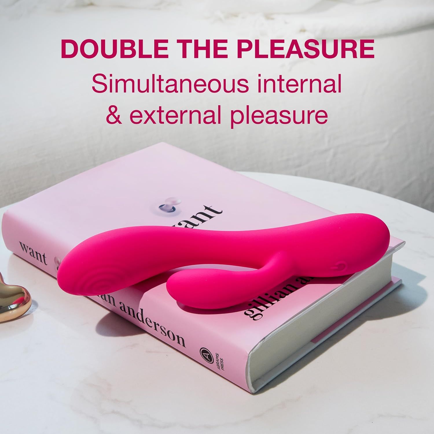 Communicates one core benefit that the product provides simultaneous internal and external stimulation in a single clean lifestyle style scene.