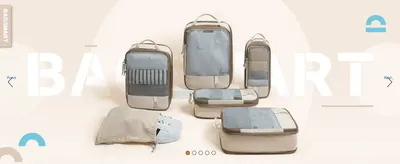 Introduces the BAGSMART brand and showcases the full packing cube set as a lineup to build brand recognition.