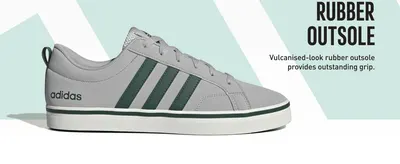 Highlights the vulcanised-look rubber outsole as delivering outstanding grip.