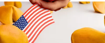 Communicates that the product is made in the USA to build trust and appeal to shoppers who value American-made products.