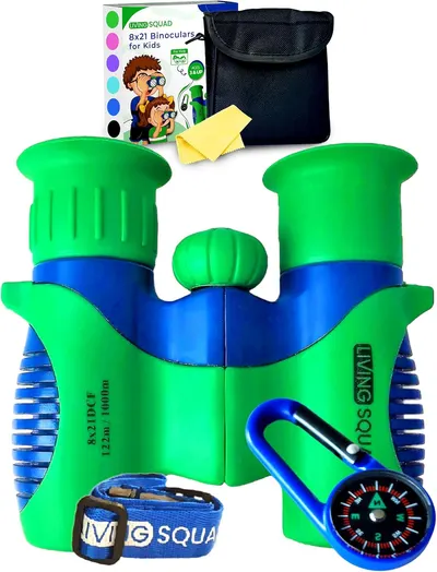 Showcases all the components included with the kids' binoculars set to demonstrate the full value of the purchase.