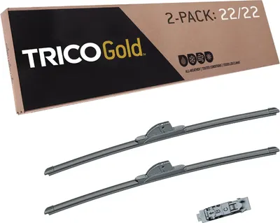 Shows the product packaging and included wiper blades to inform customers about the contents and quantity of the purchase.