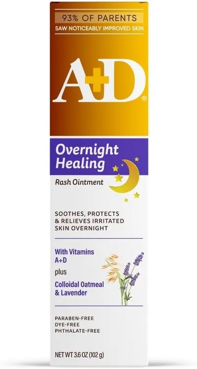 Showcases the product packaging while highlighting key benefits and ingredients to inform and reassure potential buyers.