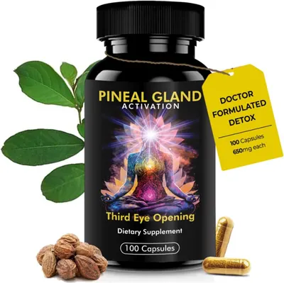 Showcases the product packaging and highlights natural ingredients to communicate quality and effectiveness.