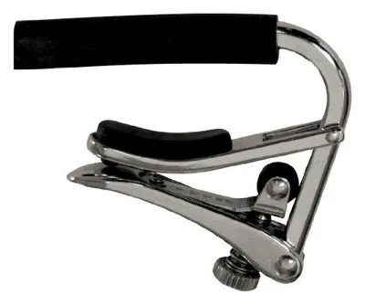 Displays the guitar capo clearly against a white background to help shoppers quickly identify the product and its metal construction.