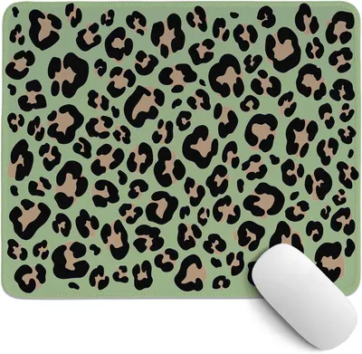 Shows the core product, a mouse pad with a leopard print pattern on a green background, clearly displaying the design and what the customer will receive.