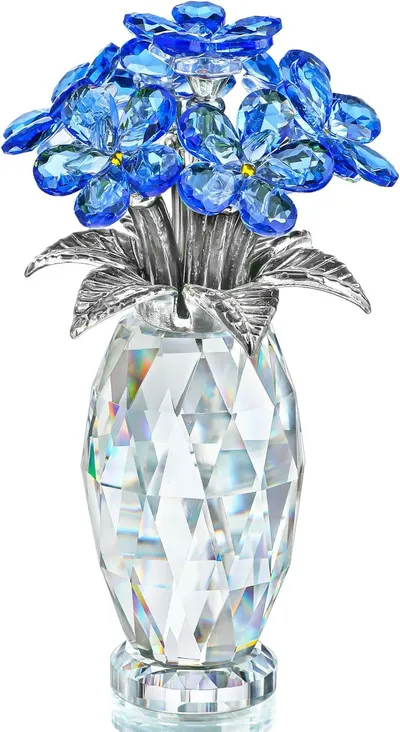 Showcases the decorative crystal flower arrangement in a faceted vase as the core product, emphasizing its elegant design and premium materials to appeal to shoppers seeking luxury home decor.