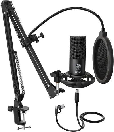 Displays the complete USB microphone kit with all included components to show shoppers exactly what they will receive in their purchase. Shows all the included accessories and parts that come with…