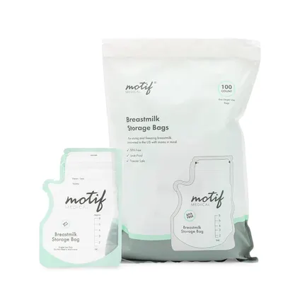 Displays the core product packaging and individual storage bag to show shoppers exactly what they will receive, emphasizing the product's key features like BPA-free materials, leak-proof design, and…