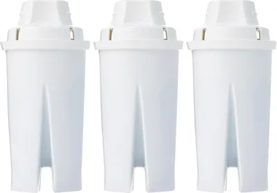 Displays the core sellable product—a 3-pack of water filter cartridges—in a clean catalog style to show exactly what the buyer will receive.