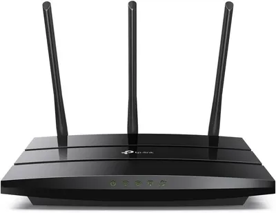 Displays the core product, a TP-Link wireless router with three external antennas, in a clean catalog-style presentation to show shoppers exactly what they will receive. Uses a subtle drop shadow…